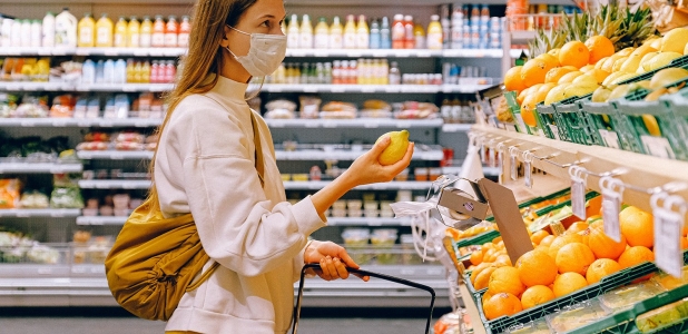 Cómo desinfectar los alimentos y prevenir el contagio por el COVID-19