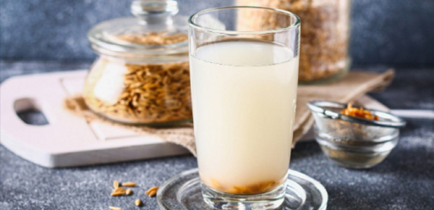 ¿Tomar agua de avena tiene algún beneficio?